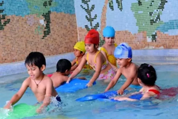 การเรียนว่ายน้ำในโรงเรียนอินเดียกับความปลอดภัยทางน้ำ